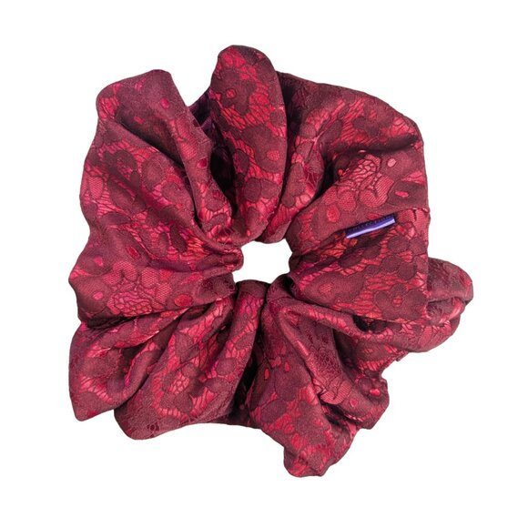 Jumbo satin scrunchie floral pattern for special occasions weddings, anniversary - Picture 4 of 4